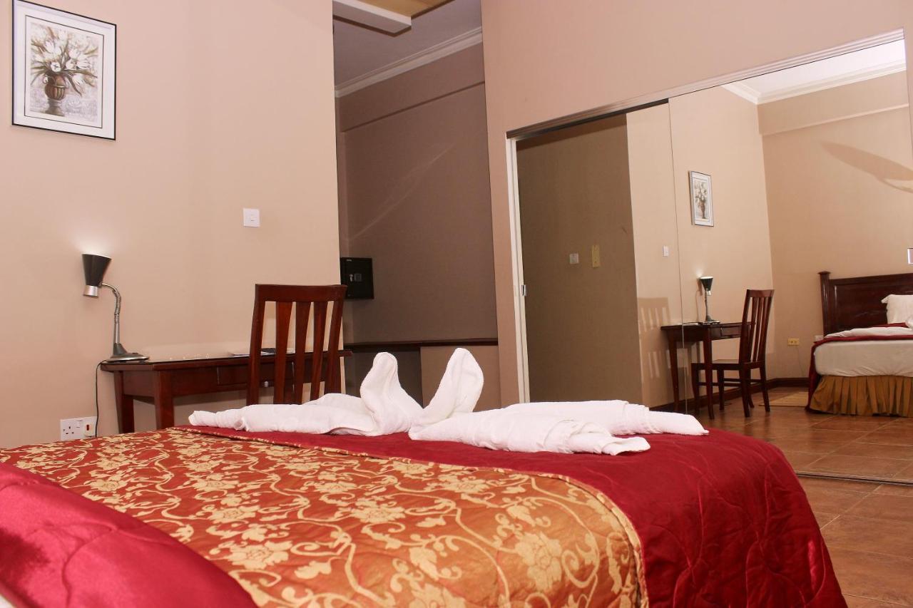 The Congress Hotel Accra Exterior photo